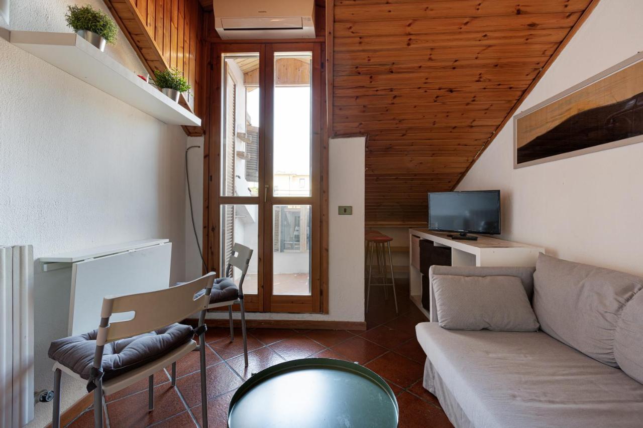 Apartment Dateo Balcony Mailand